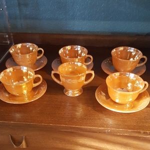 Vintage 1950's Fire King peach lustre tea set